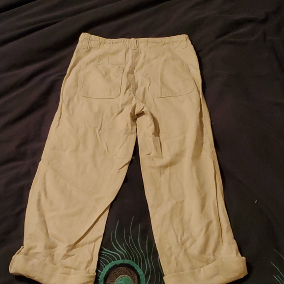 Girls Gap summer capris - Picture 3 of 4